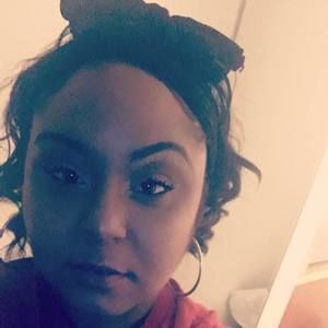 Meet your Posher, Mimi